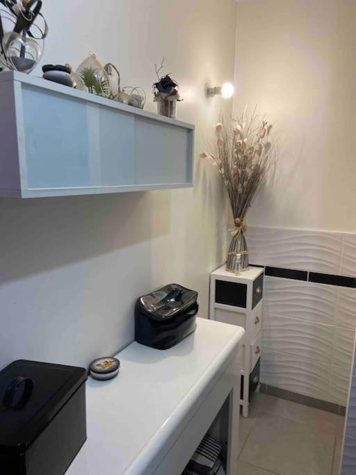 Apartamento Katy Tournon-sur-Rhone Exterior foto